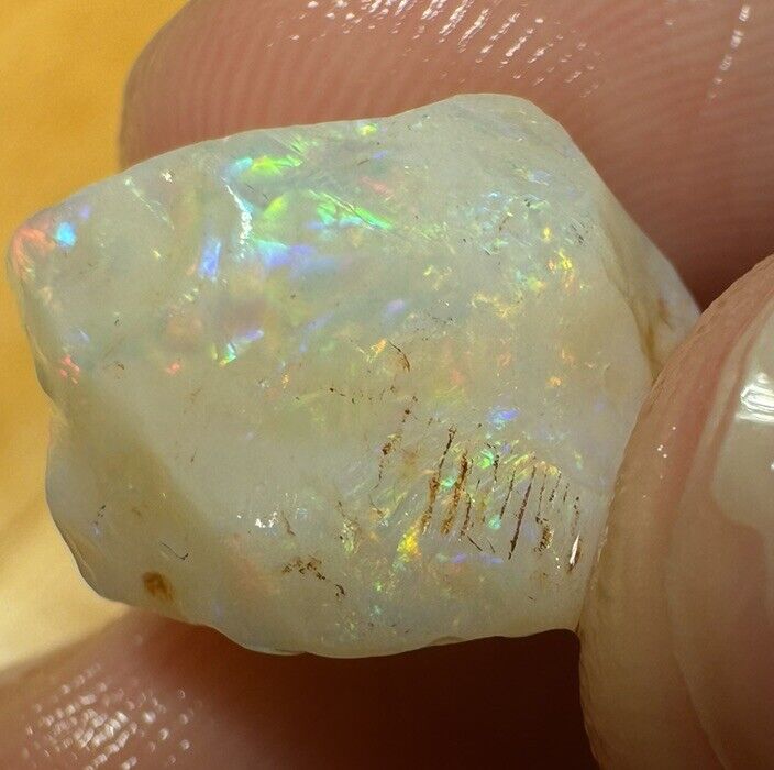7.8 Carats Solid Rough Coober Pedy Opal Piece with Beautiful Colour B1 shell