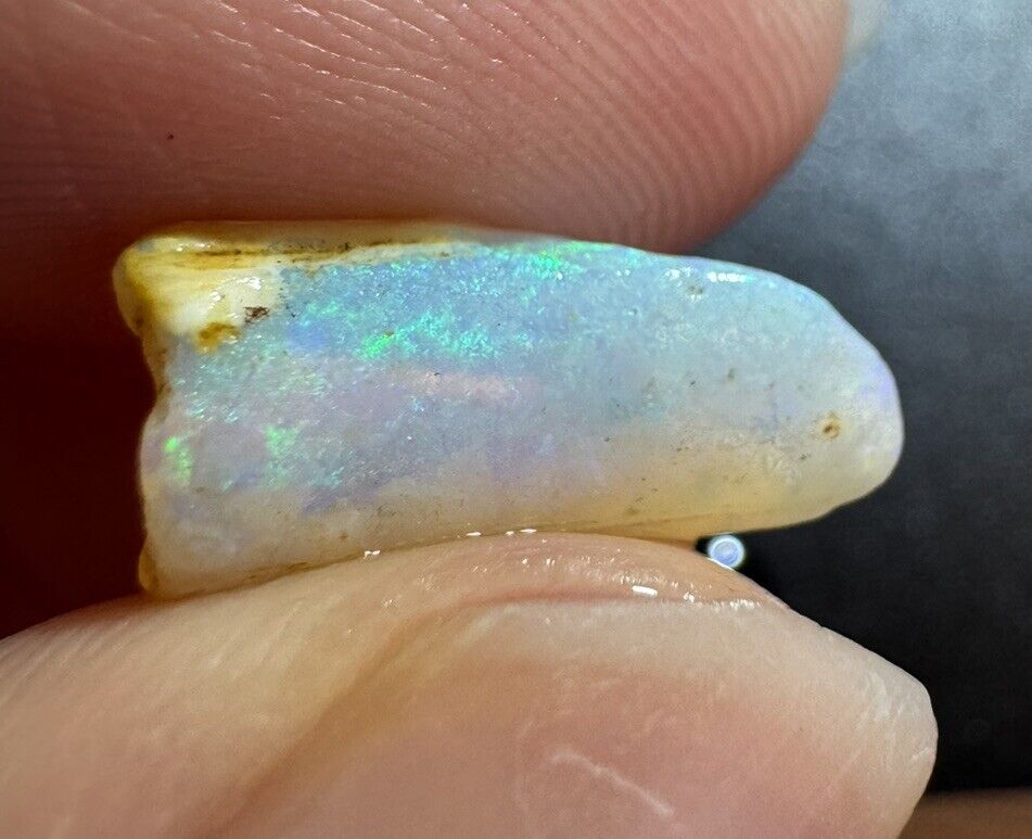 3.8 Carats Solid Rough Coober Pedy Opal Piece with Beautiful Colour