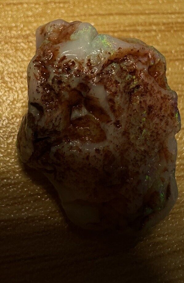 17.2 Carats Solid Rough Coober Pedy Opal Piece with Beautiful Colour B1