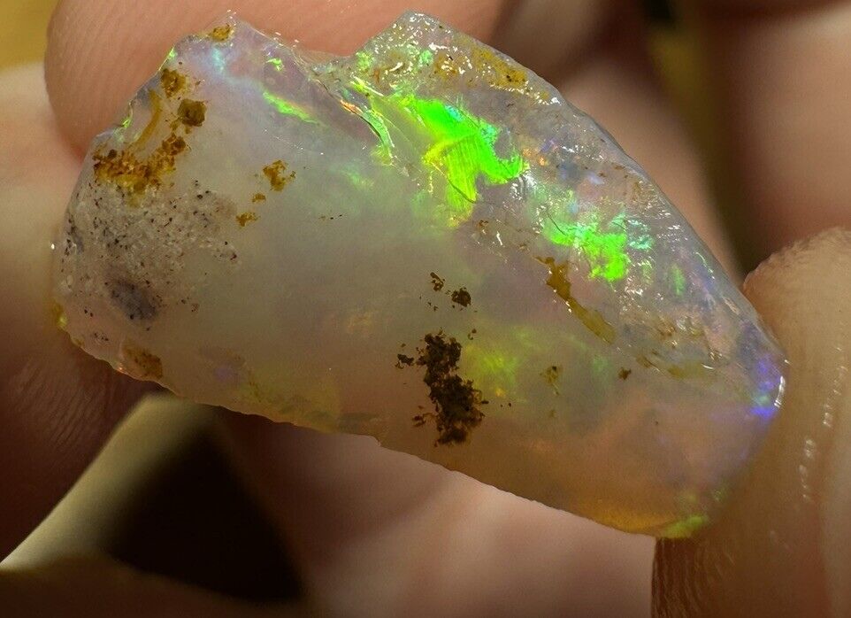 4.7 Carats Solid Rough Coober Pedy Opal Piece with Beautiful Colour B1