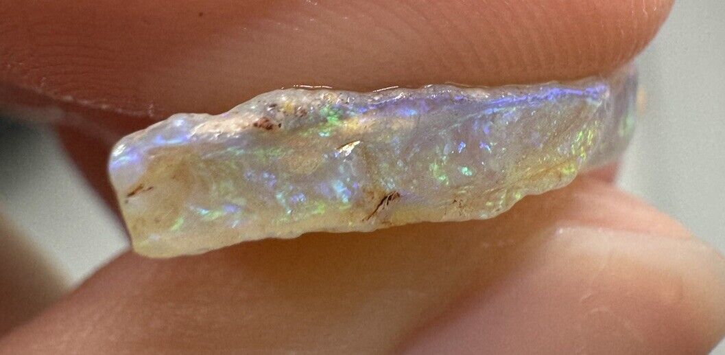 4.4 Carats Solid Rough Coober Pedy Opal Piece with Beautiful Colour