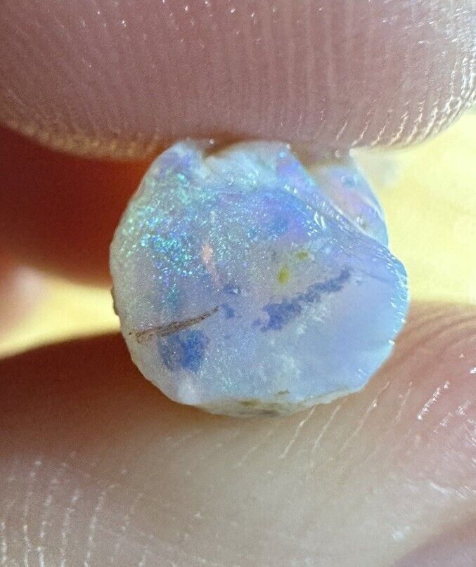 3.8 Carats Solid Rough Coober Pedy Opal Piece with Beautiful Colour