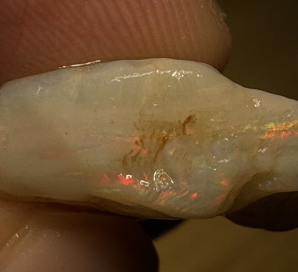 11.5 Carats Solid Rough Coober Pedy Opal Piece with Beautiful Colour B1
