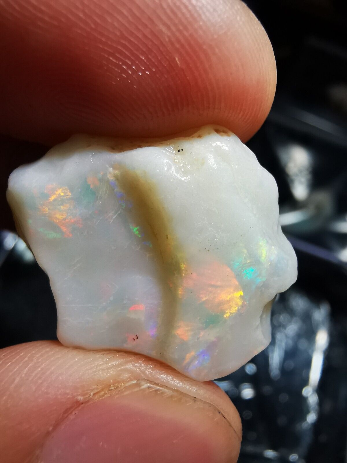 14.45 Carats Solid Rough Coober Pedy Opal Piece with Beautiful Colour