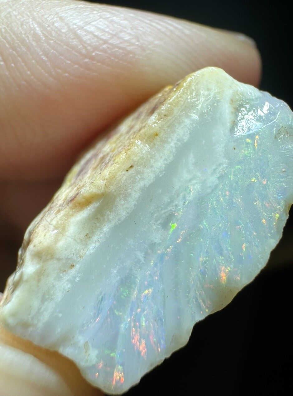21.7 Carats Solid Rough Coober Pedy Opal Piece with Beautiful Colour B1