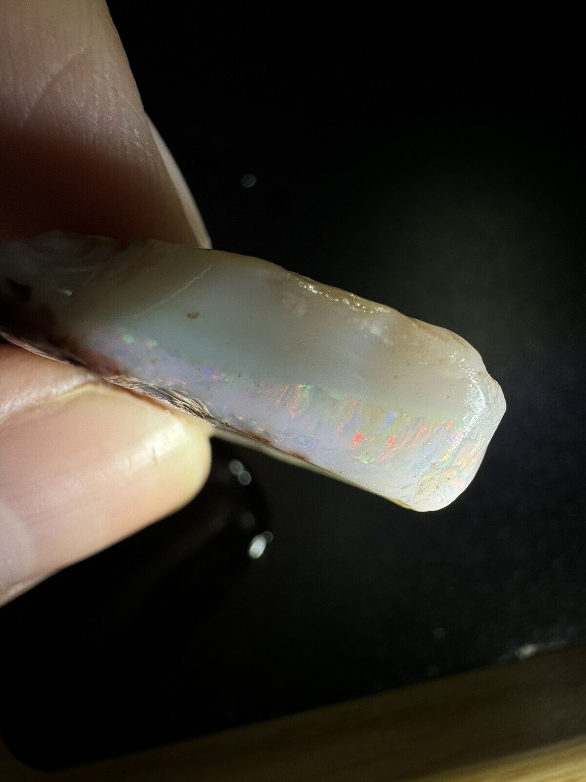 22.3 Carats Solid Rough Coober Pedy Opal Piece with Beautiful Colour B1