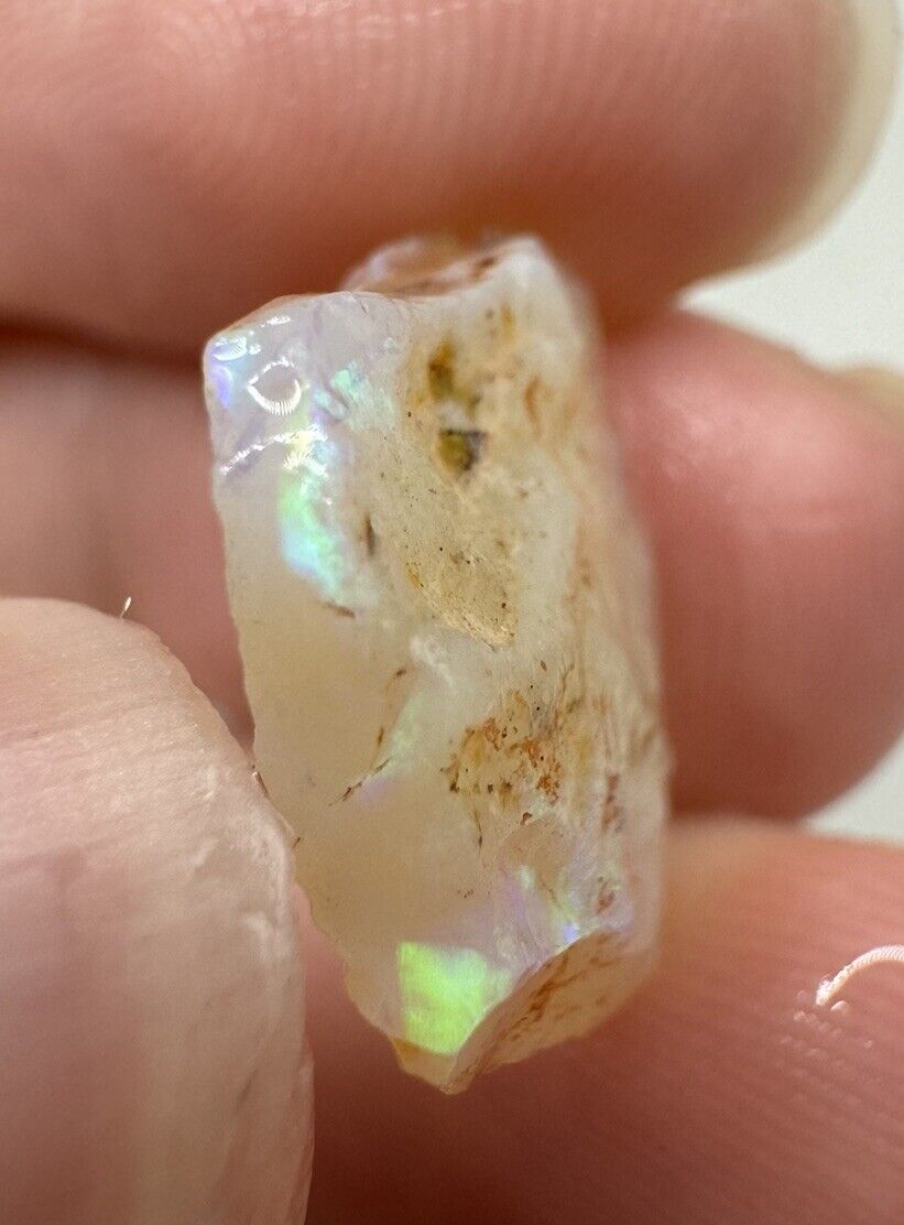 5 Carats Solid Rough Coober Pedy Opal Piece with Beautiful Colour