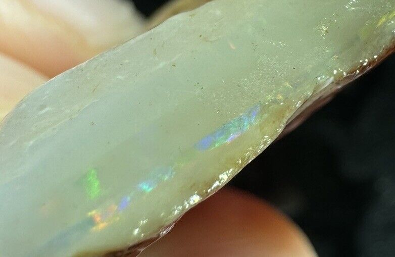 33.7 Carats Solid Rough Coober Pedy Opal Piece with Beautiful Colour B1