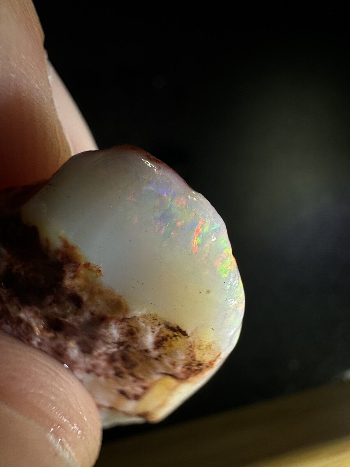 22.3 Carats Solid Rough Coober Pedy Opal Piece with Beautiful Colour B1