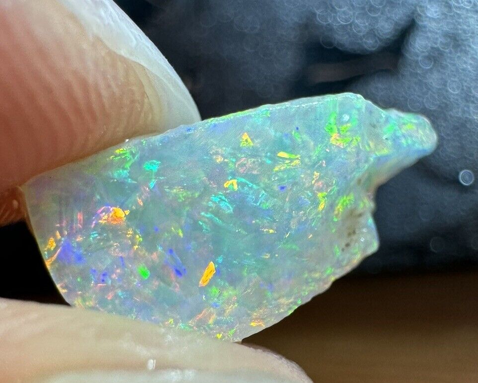 1.7 Carats Solid Rough Coober Pedy Opal Piece with Beautiful Colour