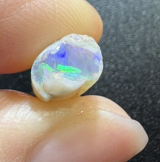 4.2 Carats Solid Rough Coober Pedy Opal Piece with Beautiful Colour
