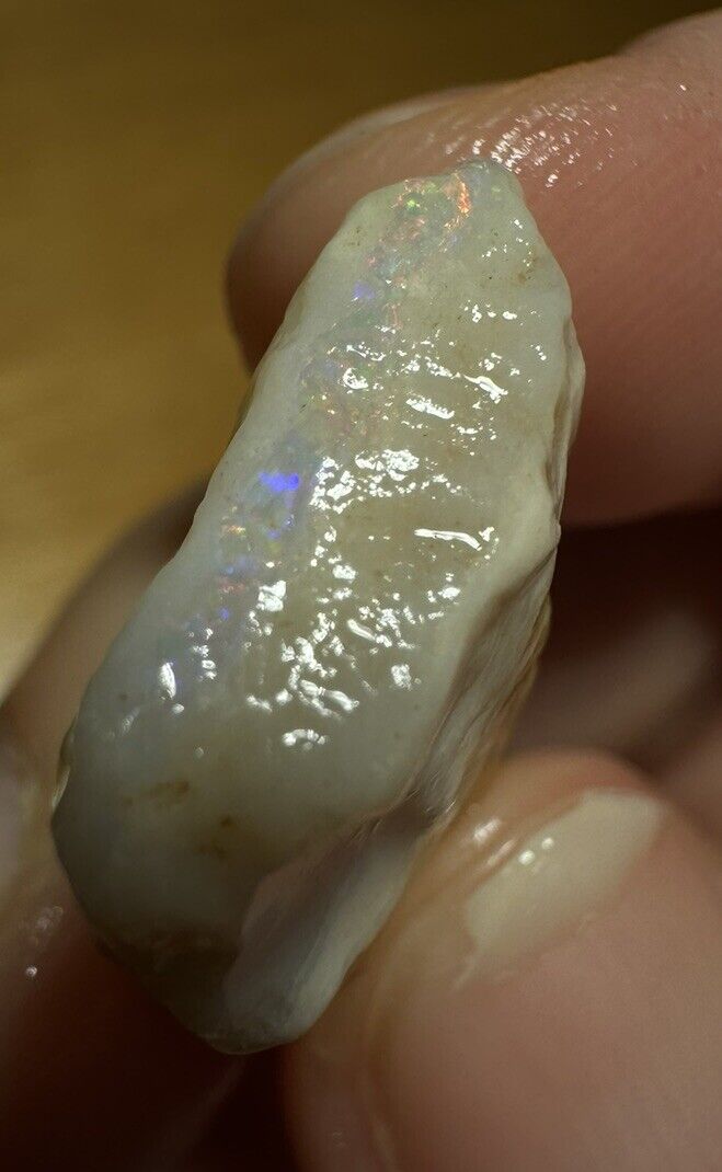 16.3 Carats Solid Rough Coober Pedy Opal Piece with Beautiful Colour B1