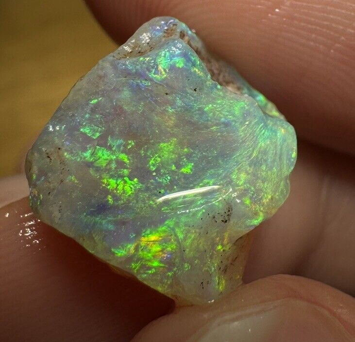 5 Carats Solid Rough Coober Pedy Opal Piece with Beautiful Colour B1