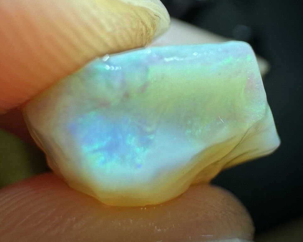 3.7 Carats Solid Rough Coober Pedy Opal Piece with Beautiful Colour B1