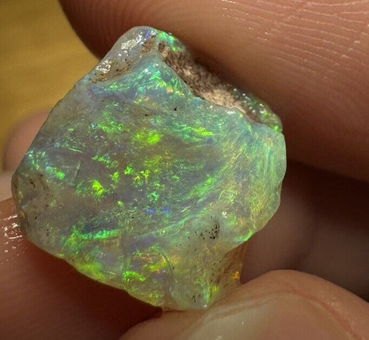 5 Carats Solid Rough Coober Pedy Opal Piece with Beautiful Colour B1