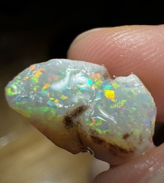 4.7 Carats Solid Rough Coober Pedy Opal Piece with Beautiful Colour B1