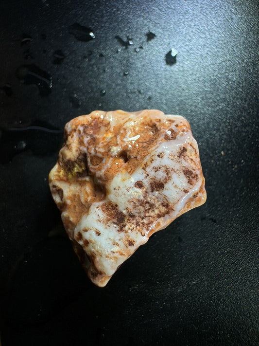 28Carats Solid Rough Coober Pedy Opal Piece with Beautiful Colour B1