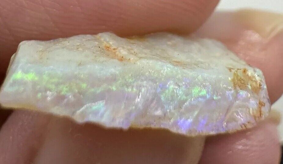 4.4 Carats Solid Rough Coober Pedy Opal Piece with Beautiful Colour