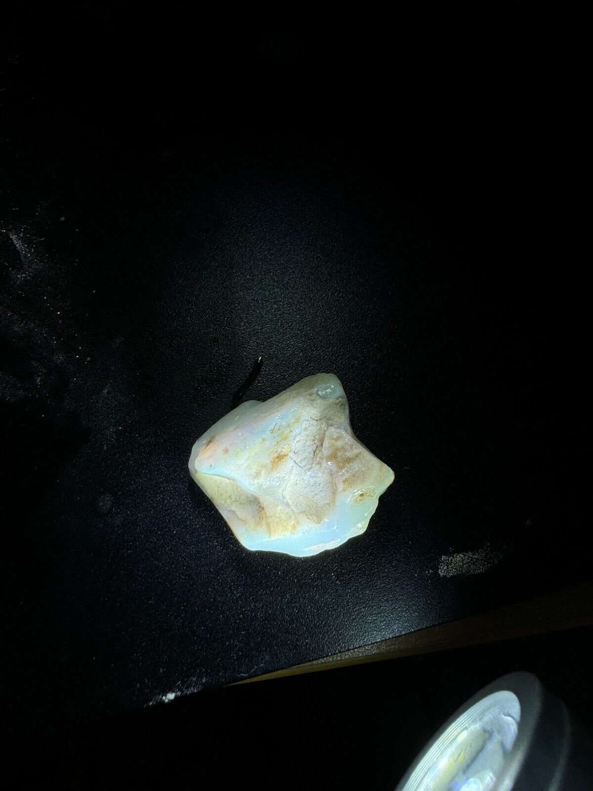 21.14 Carats Solid Rough Coober Pedy Opal Piece with Beautiful Colour B1