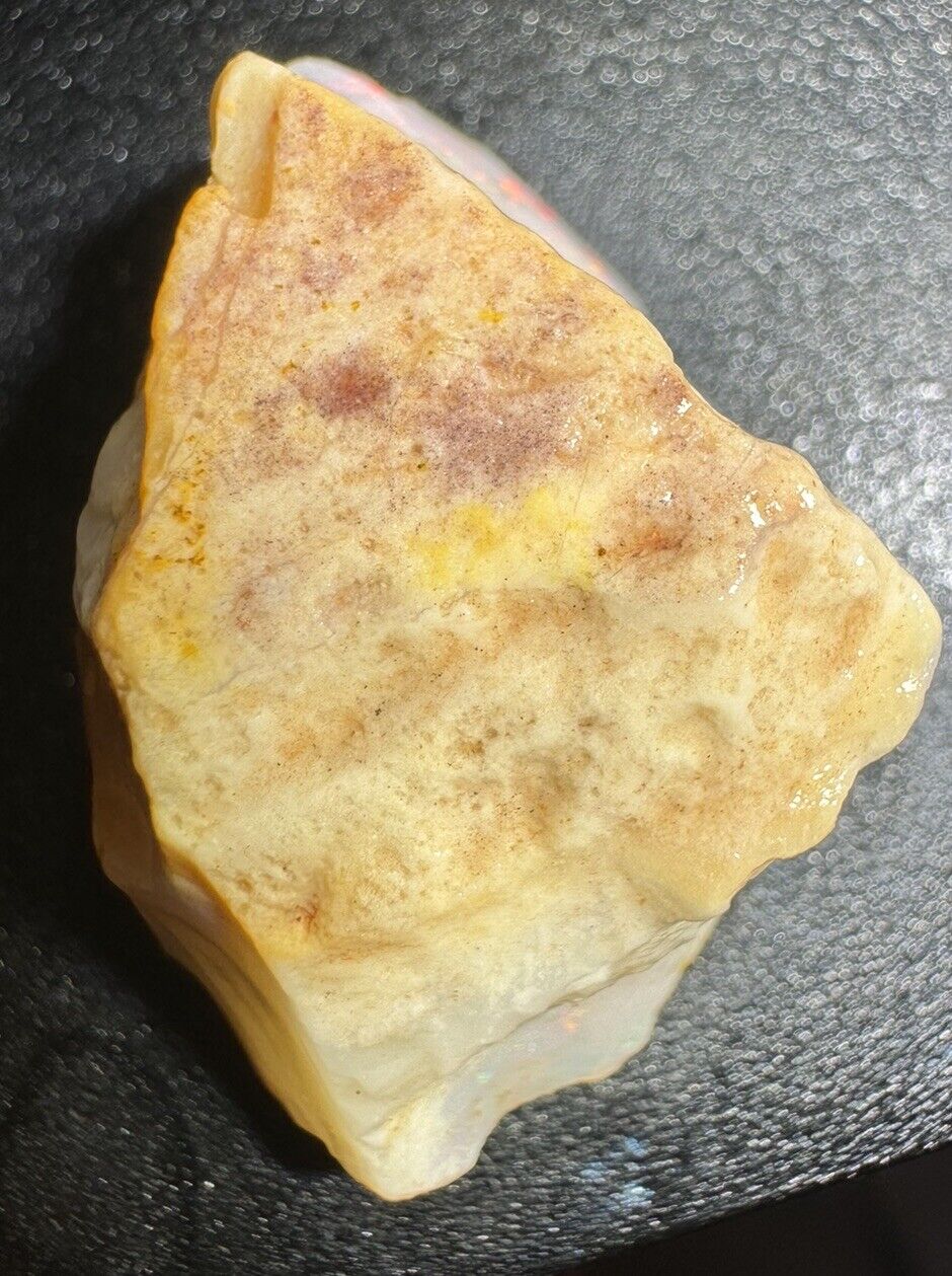 21.7 Carats Solid Rough Coober Pedy Opal Piece with Beautiful Colour B1