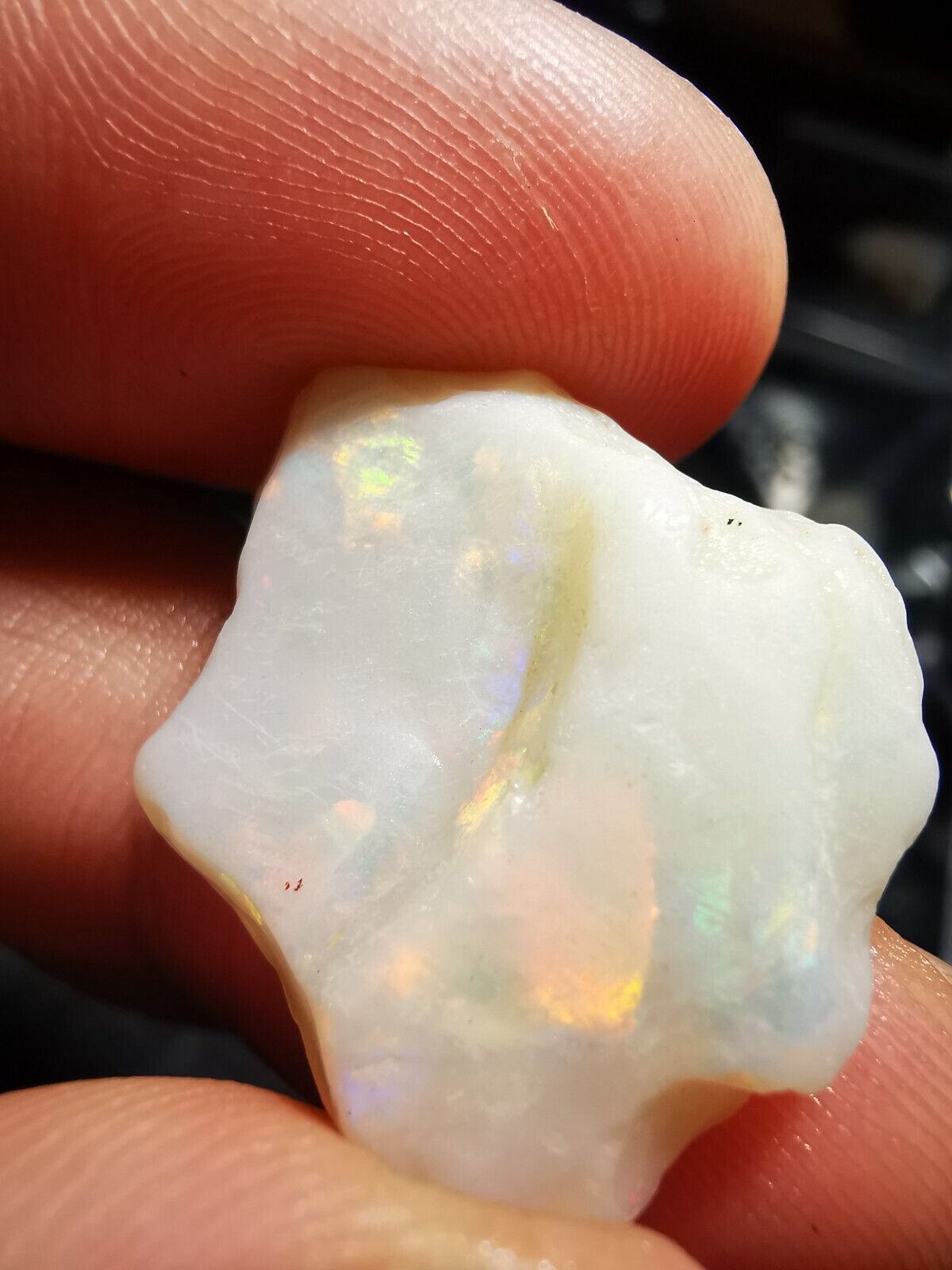 14.45 Carats Solid Rough Coober Pedy Opal Piece with Beautiful Colour