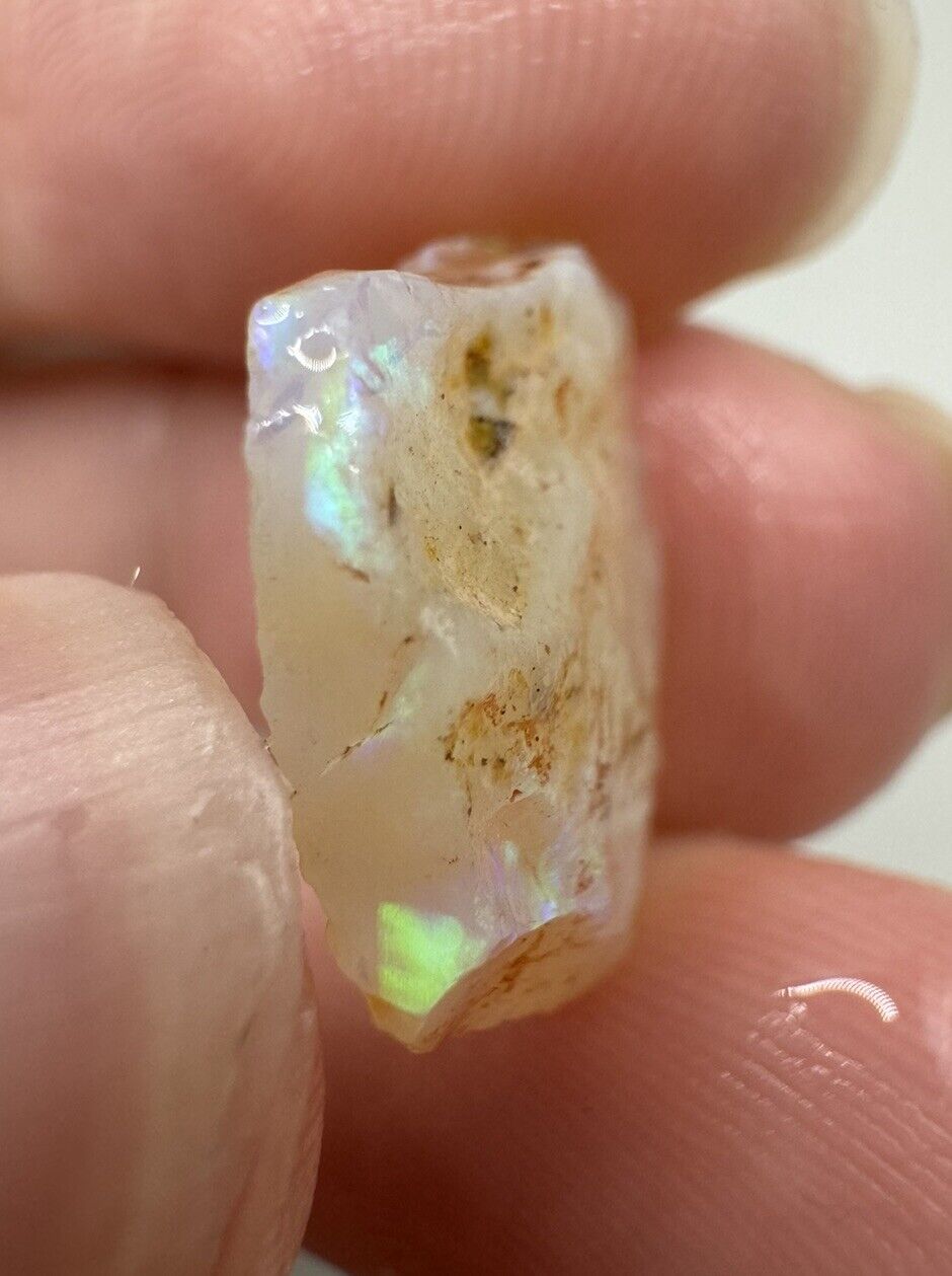 5 Carats Solid Rough Coober Pedy Opal Piece with Beautiful Colour