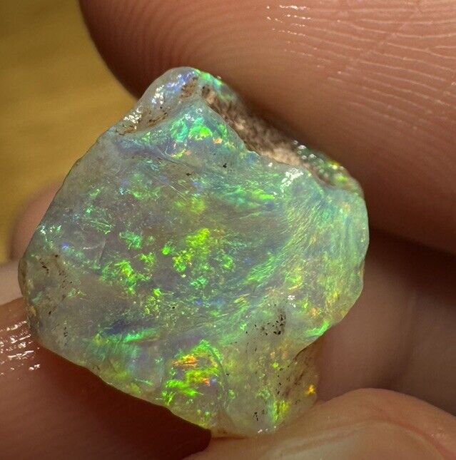 5 Carats Solid Rough Coober Pedy Opal Piece with Beautiful Colour B1