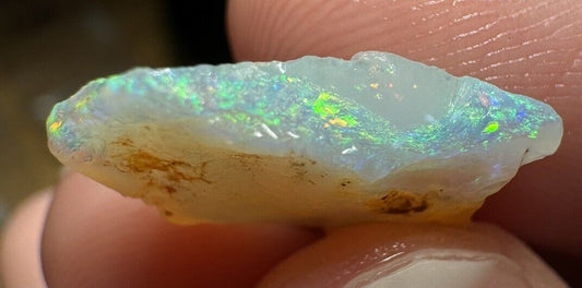 4.6Carats Solid Rough Coober Pedy Opal Piece with Beautiful Colour B1