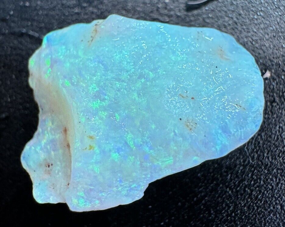4.1 Carats Solid Rough Coober Pedy Opal Piece with Beautiful Colour