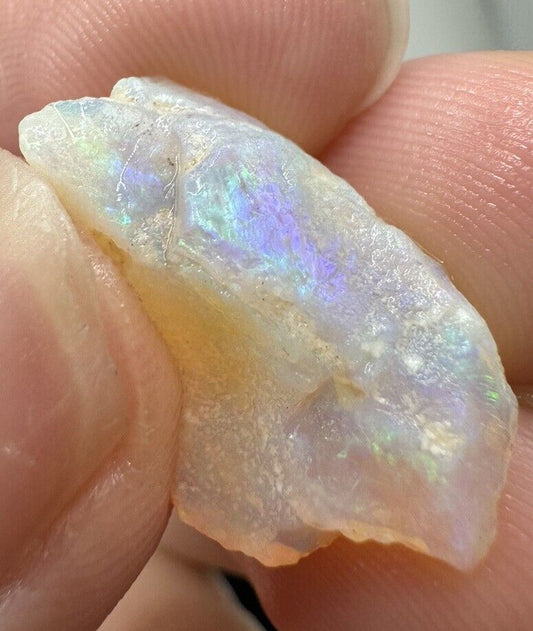 5.3 Carats Solid Rough Coober Pedy Opal Piece with Beautiful Colour