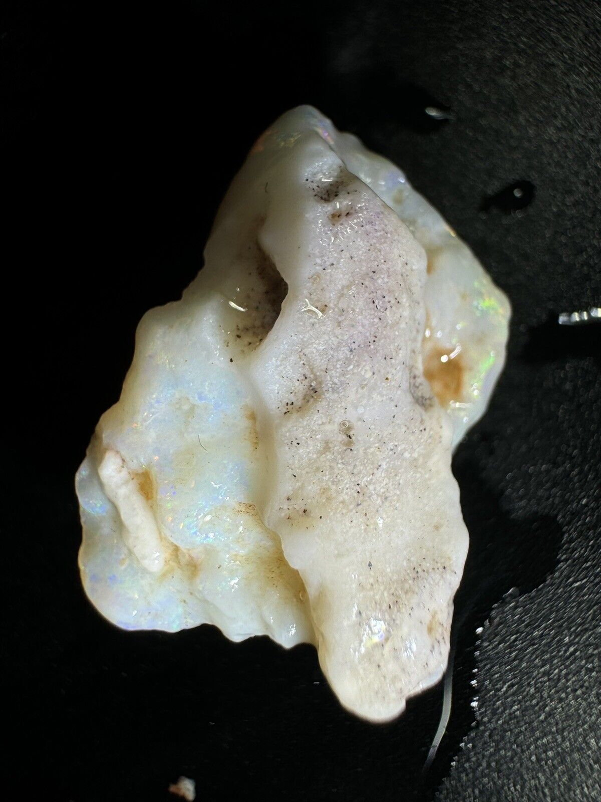10.6 Carats Solid Rough Coober Pedy Opal Piece with Beautiful Colour B1