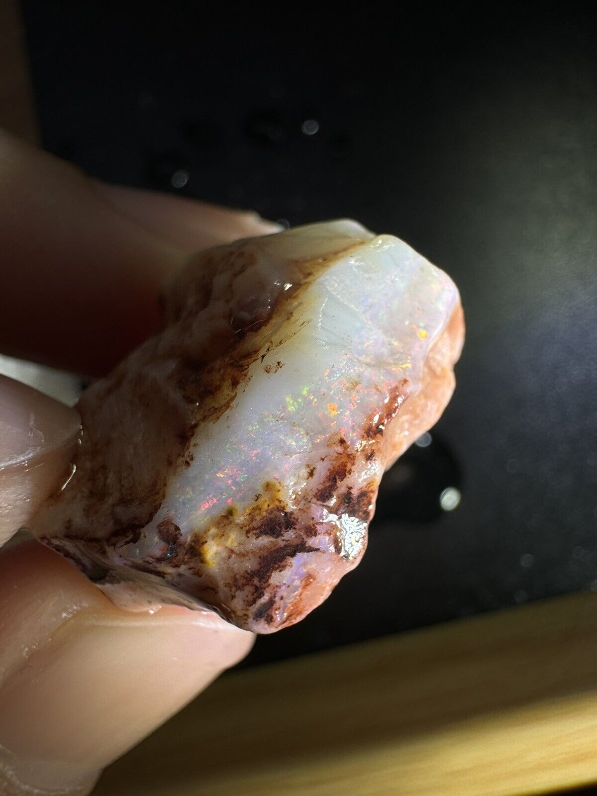 22.3 Carats Solid Rough Coober Pedy Opal Piece with Beautiful Colour B1