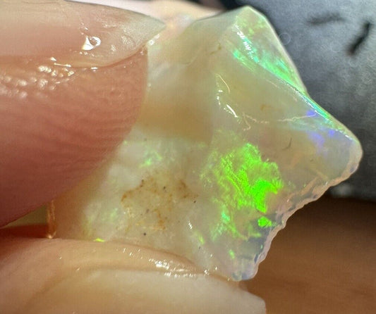 4.6 Carats Solid Rough Coober Pedy Opal Piece with Beautiful Colour