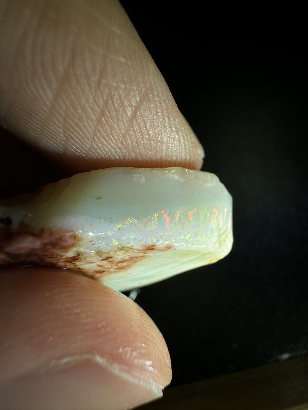 22.3 Carats Solid Rough Coober Pedy Opal Piece with Beautiful Colour B1