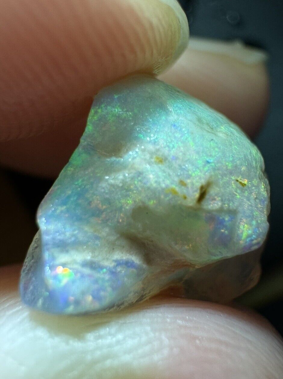 5 Carats Solid Rough Coober Pedy Opal Piece with Beautiful Colour B1