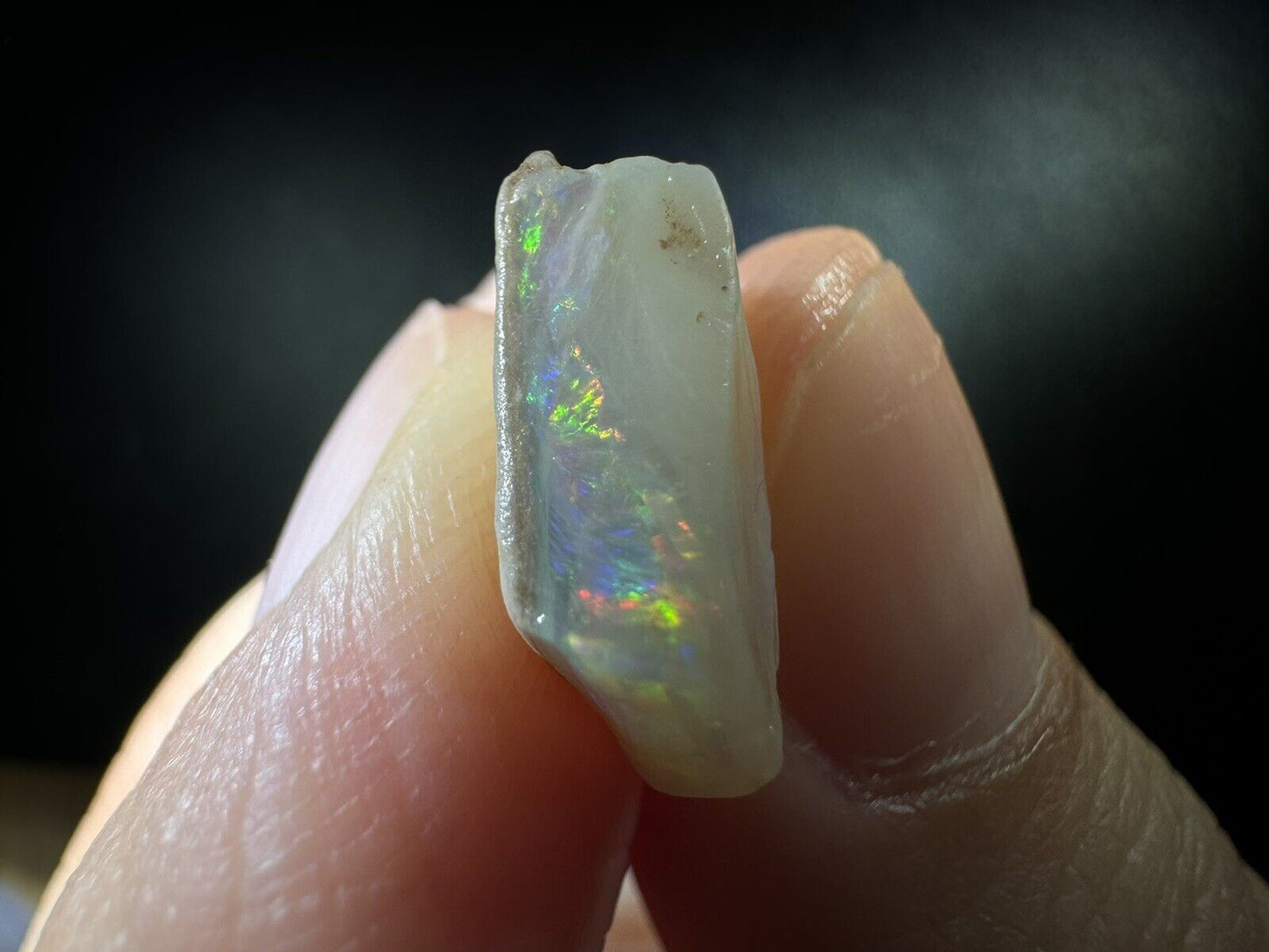 4 Carats Solid Rough Coober Pedy Opal Piece with Beautiful Colour B1