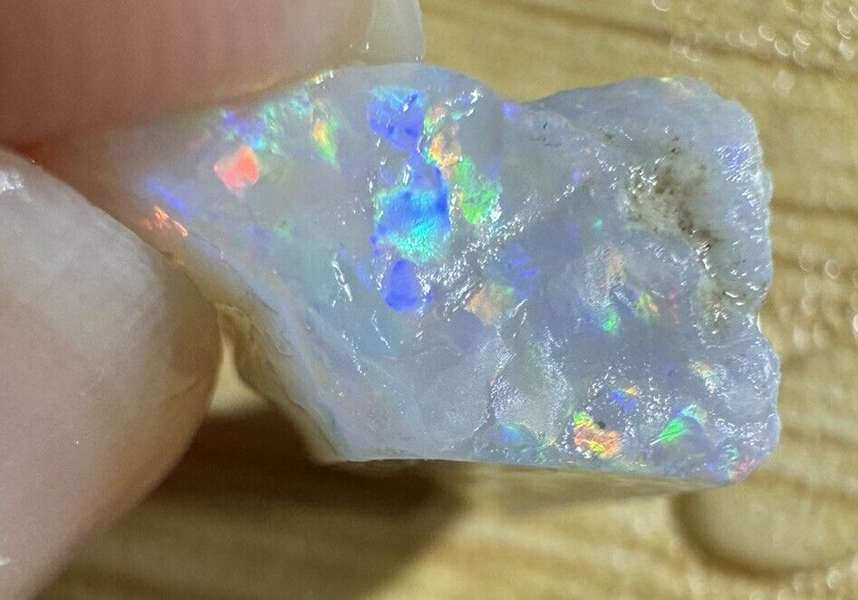 3.7 Carats Solid Rough Coober Pedy Opal Piece with Beautiful Colour