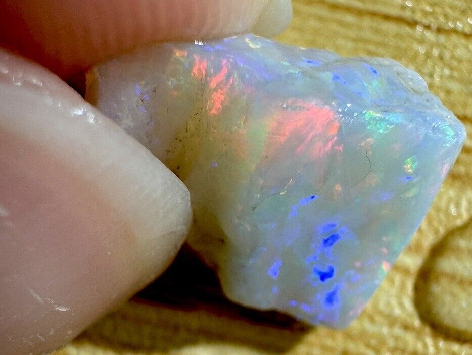 3.7 Carats Solid Rough Coober Pedy Opal Piece with Beautiful Colour