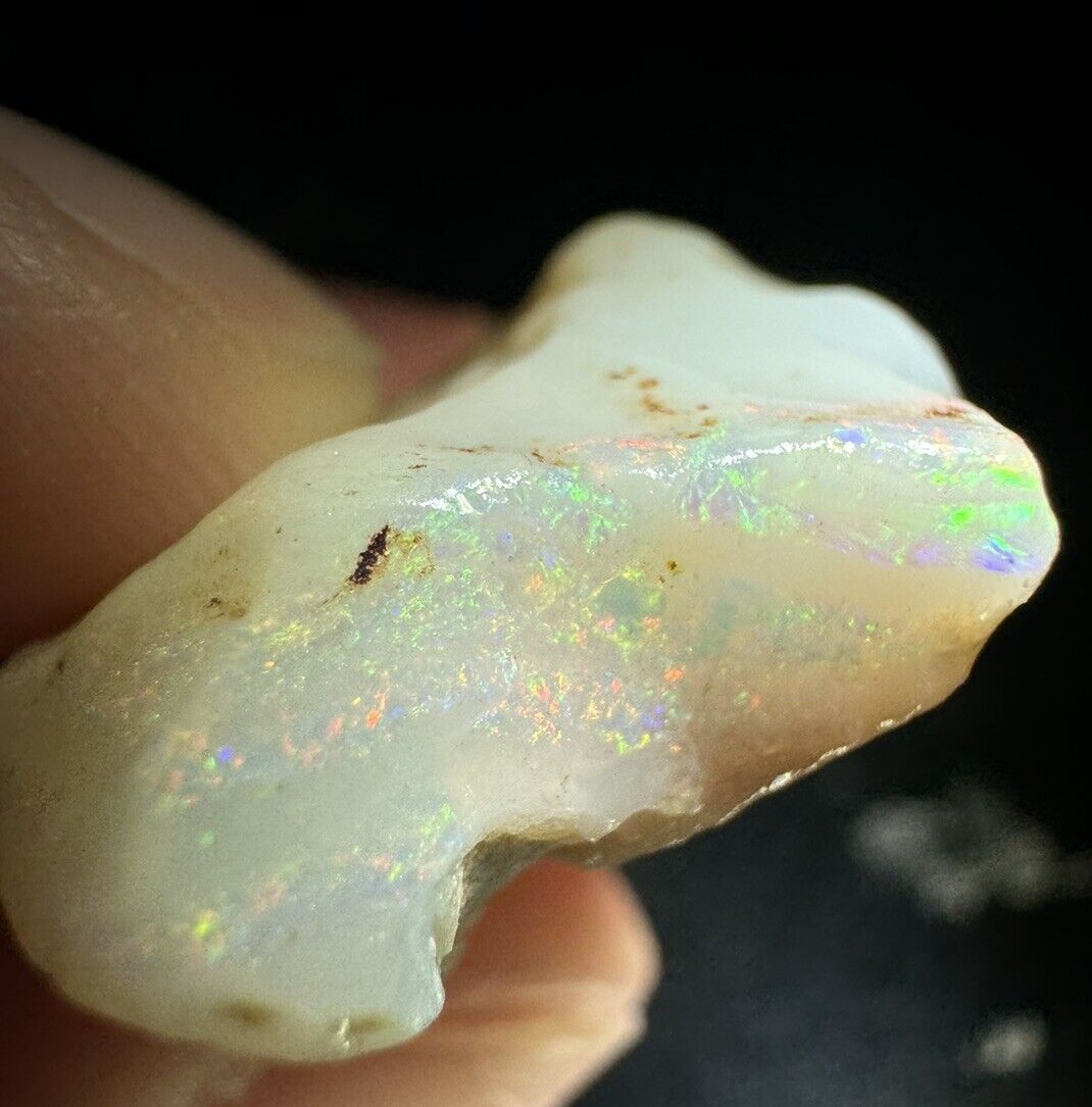 5 Carats Solid Rough Coober Pedy Opal Piece with Beautiful Colour B1