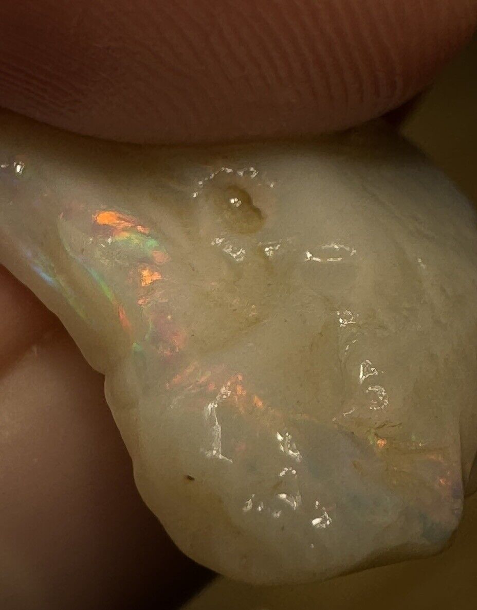 11.5 Carats Solid Rough Coober Pedy Opal Piece with Beautiful Colour B1