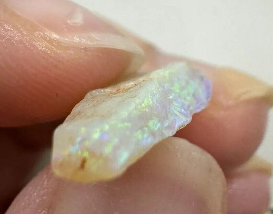 4.4 Carats Solid Rough Coober Pedy Opal Piece with Beautiful Colour