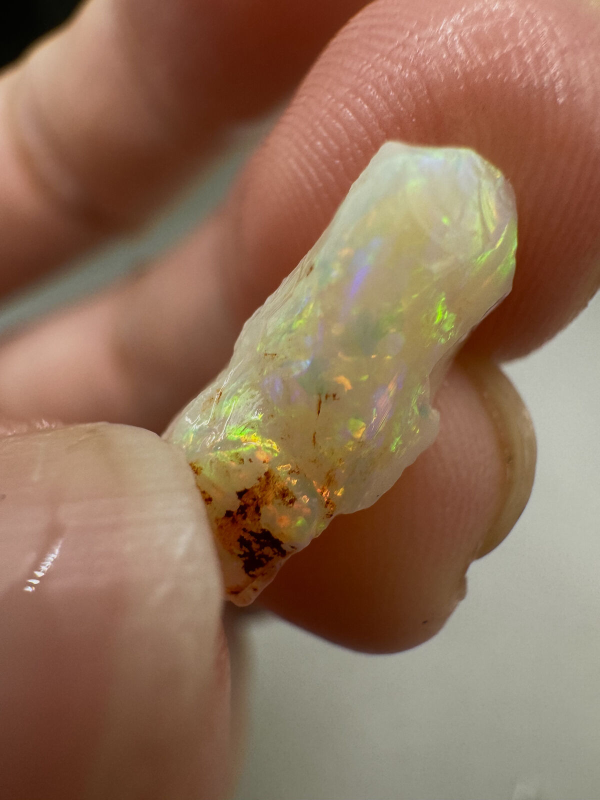 3.7 Carats Solid Rough Coober Pedy Opal Piece with Beautiful Colour