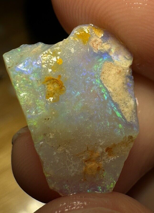 4.6Carats Solid Rough Coober Pedy Opal Piece with Beautiful Colour B1